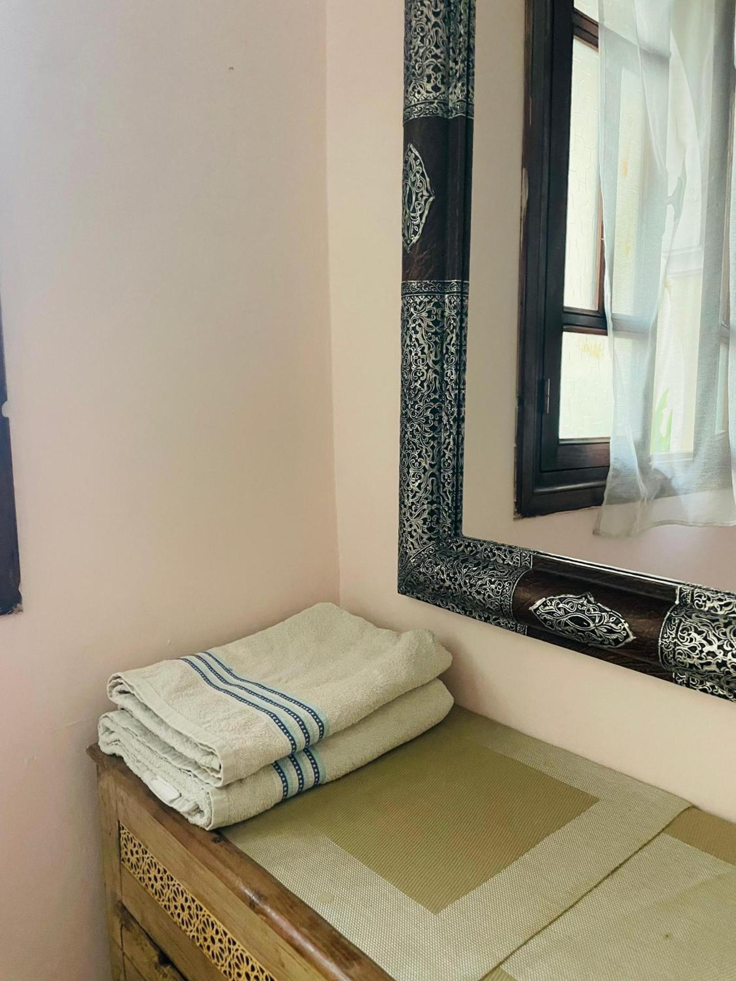 Riad ms holiday’s privatisé 8 personnes - avec terrasse Marrakesh Exterior foto